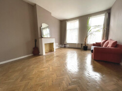 grande-chambre-ace-parquet-chevrons