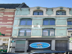 chambre-1er-etage-cote-rue
