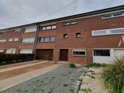 maison-mitoyenne-t4-hazebrouck---entree