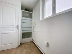 salle-de-douche-au-1er