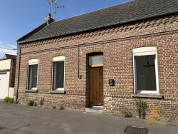 maison-t2-en-briques-