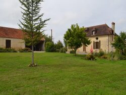 salle-a-manger-avec-cheminee