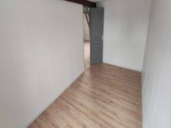 salle-de-bains-baignoire-et-douche