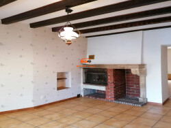 maison-t3-a-louer-a-ravel---bsle-cournon