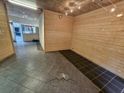 vitrine-sur-rue-commercante