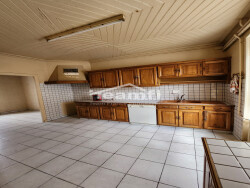 salle-a-manger-du-premier-appartement