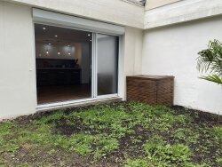photo1