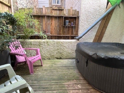 photo1
