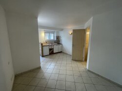 photo3