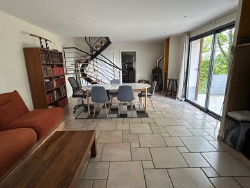 photo3