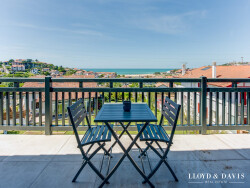 salle-a-manger-vue-mer
