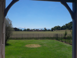 photo1