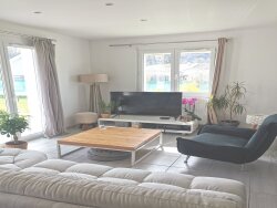 photo1