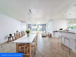 salle-a-manger-sur-cuisine