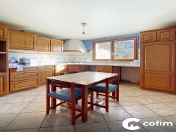 salle-de-bain-de-la-maison--libre-