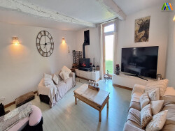 chambre-4-a-gauche-de-23m2-acces-bureau