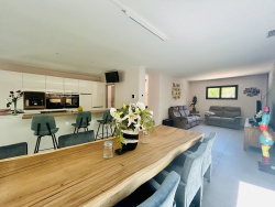 espace-salle-a-manger-cuisine-salon