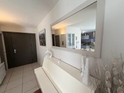 salle-d-eau-depuis-la-chambre
