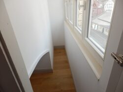 couloir-entre-hall-entree-et-sejour-