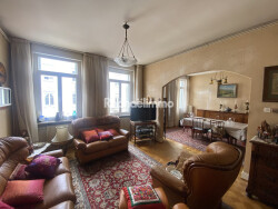 piece-desemcombree-par-ia