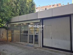 bureau-d-accueil-local-1