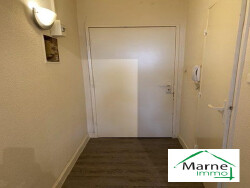 entree-sur-hall-d-entree-immeuble