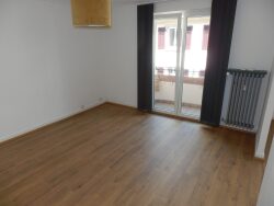 hall-entree-avec-porte-blindee