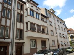 vue-hall-vers-porte-paliere-blindee