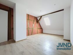 chambre-2-avec-dressing-etage-