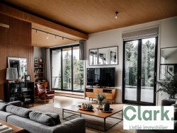 salon-vue-sur-jardin