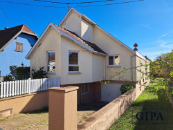 acces-a-l-entree-depuis-la-rue