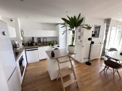 chambre-parents-avec-grand-dressind