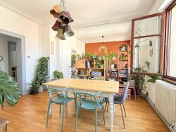 espace-salon-14m2-avec-acces-balcon