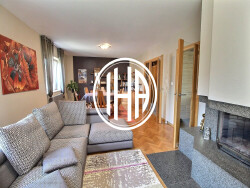 hattstatt---beau-parquet-et-insert-