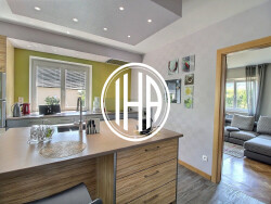 hattstatt---belle-cuisine-lumineuse