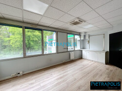 bureau-76m2