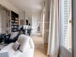 photo1