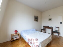 photo1