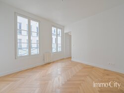 photo1