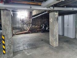 photo1
