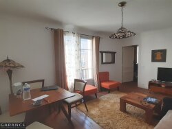photo1