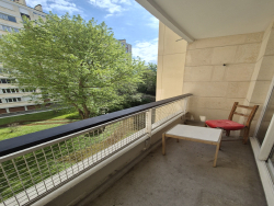 photo1