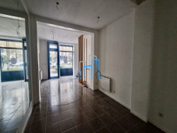 photo1