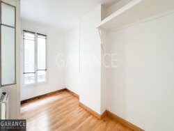 photo1