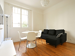 photo1