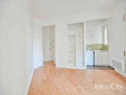 photo1