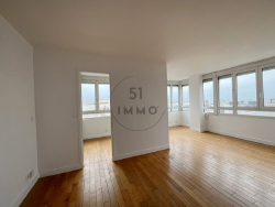 photo1