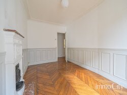 photo1
