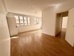 photo1