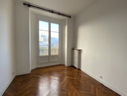 photo3